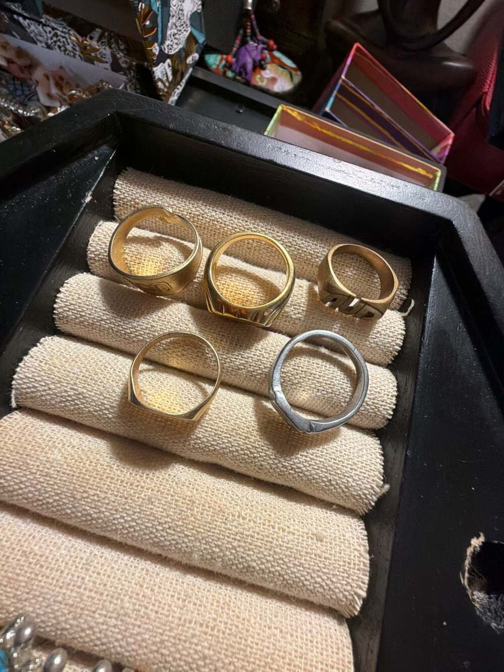 Vintage Ring Lot Including Signet - Picture 3 of 6